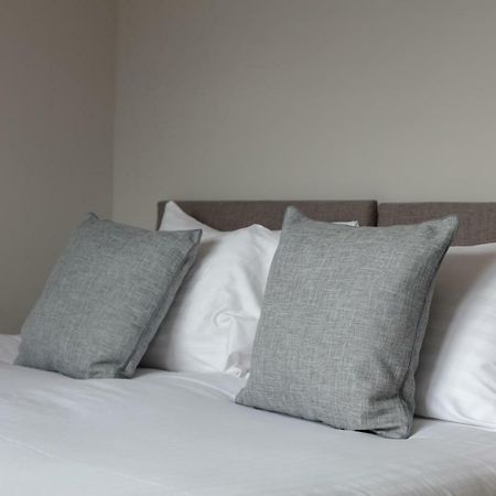 The Huntington - Donnini Apartments Ayr Bagian luar foto