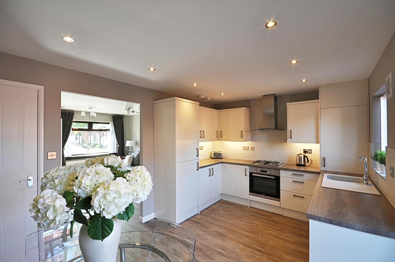 The Huntington - Donnini Apartments Ayr Bagian luar foto