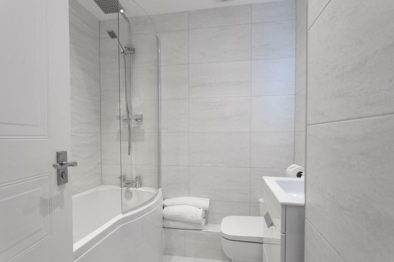 The Huntington - Donnini Apartments Ayr Bagian luar foto